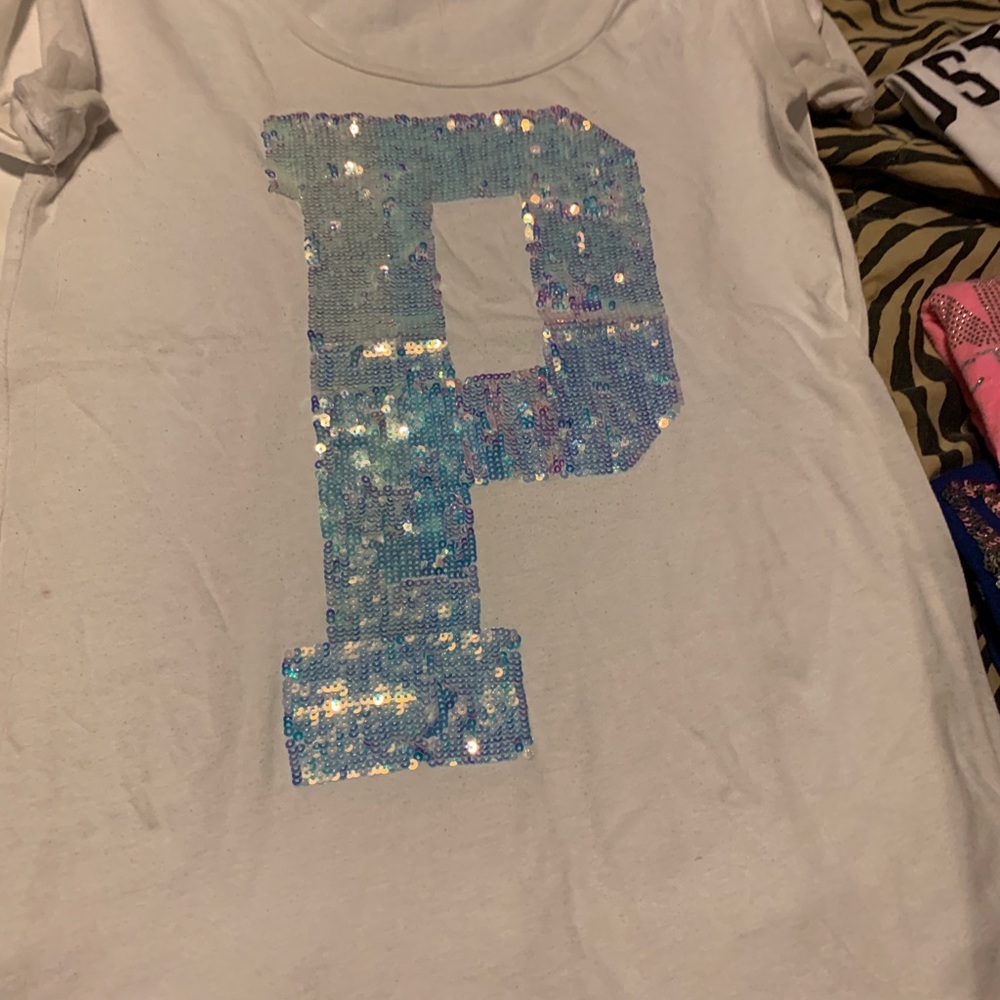 9 shirt bundle vs/pink size m